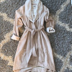 Ugg Robe